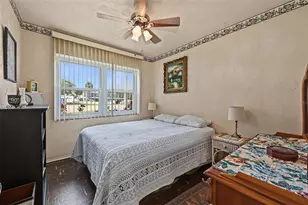 4139 1st St NE, Saint Petersburg, FL 33703 - Photo 14