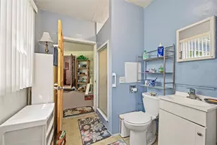 4139 1st St NE, Saint Petersburg, FL 33703 - Photo 18