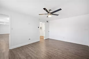 939 Oakfield Dr, Brandon, FL 33511 - Photo 16