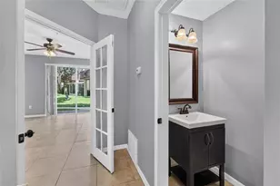 3186 Bayshore Oaks Dr, Tampa, FL 33611 - Photo 12