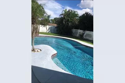 2225 Jaffa Place, Clearwater, FL 33764 - Photo 4