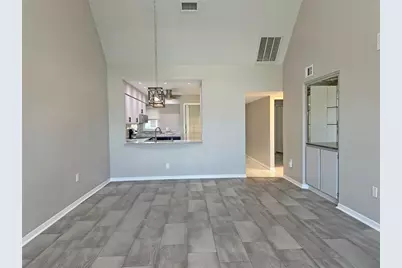5537 Sea Forest Drive #304, New Port Richey, FL 34652 - Photo 8