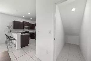 14560 Easy Goer St, Sun City Center, FL 33573 - Photo 16