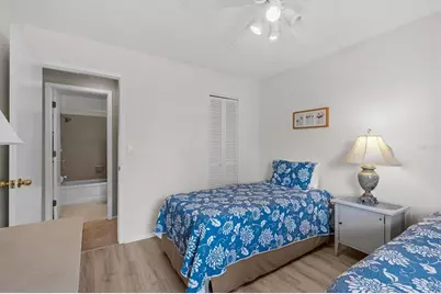 1 Windrush Bay Drive, Tarpon Springs, FL 34689 - Photo 20