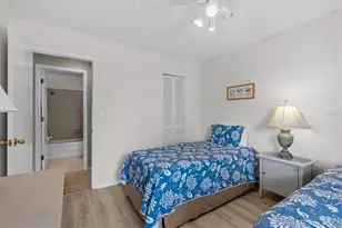 1 Windrush Bay Dr, Tarpon Springs, FL 34689 - Photo 20