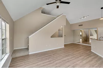 9414 Lake Chase Island Way #9414, Tampa, FL 33626 - Photo 12
