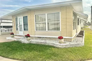 2000 E Bay Dr, Largo, FL 33771 - Photo 2