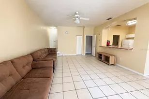 5001 Sunridge Palms Dr, Tampa, FL 33617 - Photo 2