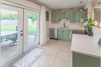 3601 64th Street N, Saint Petersburg, FL 33710 - Photo 4