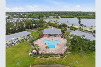 111 Seahorse Drive SE #B, Saint Petersburg, FL 33705 - Photo 58