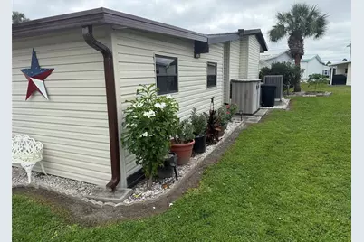 109 N Saint Thomas Circle, Apollo Beach, FL 33572 - Photo 14