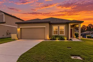 3945 Spruce Creek Dr, Lakeland, FL 33811 - Photo 1