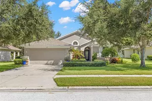 1527 River Ct, Tarpon Springs, FL 34689 - Photo 1
