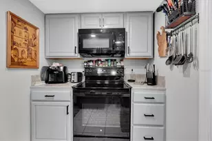4946 41st Ave N, Saint Petersburg, FL 33709 - Photo 22