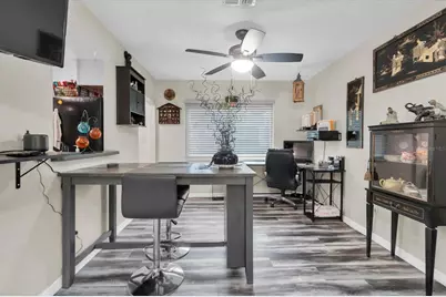 4946 41st Avenue N, Saint Petersburg, FL 33709 - Photo 18
