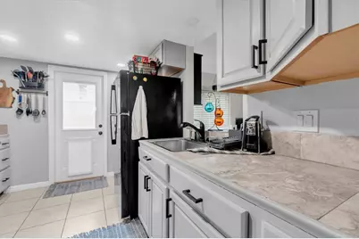 4946 41st Avenue N, Saint Petersburg, FL 33709 - Photo 28