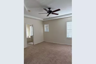 10505 Fenceline Road, New Port Richey, FL 34655 - Photo 12