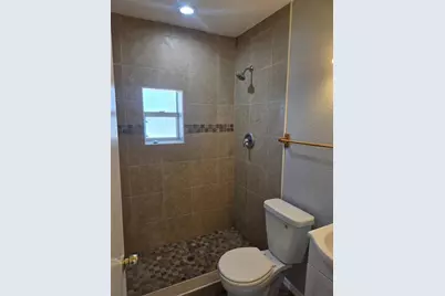 4625 40th Street N, Saint Petersburg, FL 33714 - Photo 6