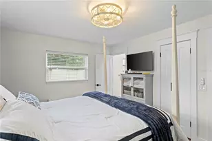 6947 S Shore Dr S, South Pasadena, FL 33707 - Photo 22