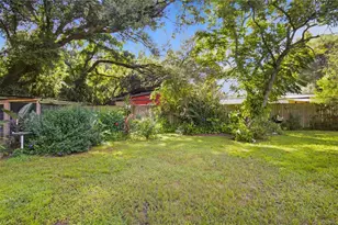 39318 Miramar Dr, Zephyrhills, FL 33540 - Photo 24