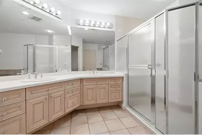 288 Beach Drive NE #10B, Saint Petersburg, FL 33701 - Photo 24