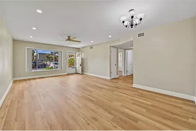 2041 Australia Way W #15, Clearwater, FL 33763 - Photo 6