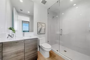 301 1st St S, Saint Petersburg, FL 33701 - Photo 30