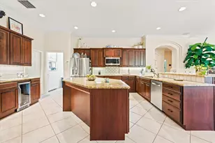5513 Keeler Oak St, Lithia, FL 33547 - Photo 12