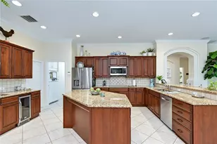 5513 Keeler Oak St, Lithia, FL 33547 - Photo 12