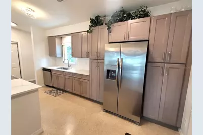 137 Midway Island, Clearwater, FL 33767 - Photo 4