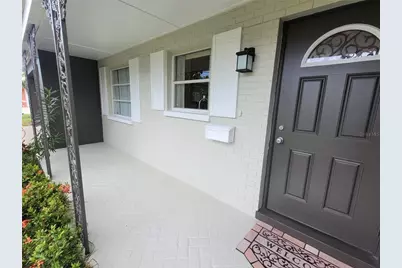 137 Midway Island, Clearwater, FL 33767 - Photo 2
