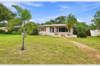 443 Park Street N, Saint Petersburg, FL 33710 - Photo 2