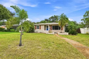 443 Park St N, Saint Petersburg, FL 33710 - Photo 2