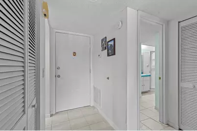 308 Mariner Drive #308, Tarpon Springs, FL 34689 - Photo 8
