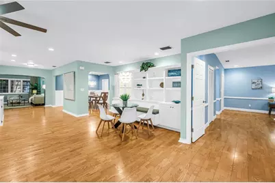 146 Giralda Boulevard NE, Saint Petersburg, FL 33704 - Photo 18