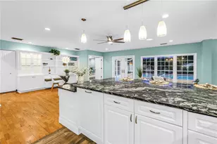 146 Giralda Blvd NE, Saint Petersburg, FL 33704 - Photo 16