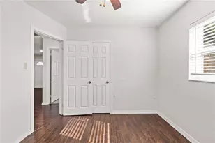 844 87th Ave N, Saint Petersburg, FL 33702 - Photo 22