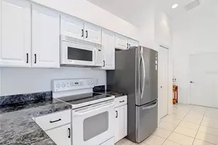 572 Salmon Ct, Oldsmar, FL 34677 - Photo 6