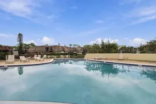 15431 W Pond Woods Dr, Tampa, FL 33618 - Photo 58