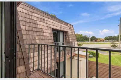 15431 W Pond Woods Drive #15431, Tampa, FL 33618 - Photo 32