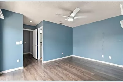 15431 W Pond Woods Drive #15431, Tampa, FL 33618 - Photo 36