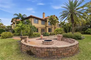 303 Sunny Ln, Belleair, FL 33756 - Photo 1