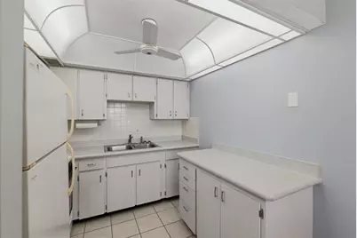 11620 Park Boulevard #308, Seminole, FL 33772 - Photo 12