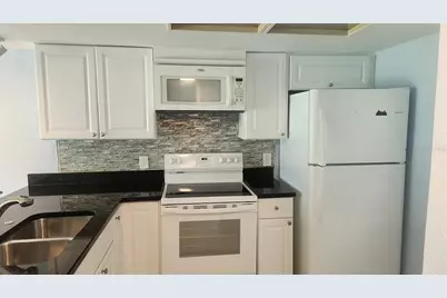 5038 Terrace Palms Circle #102, Tampa, FL 33617 - Photo 4