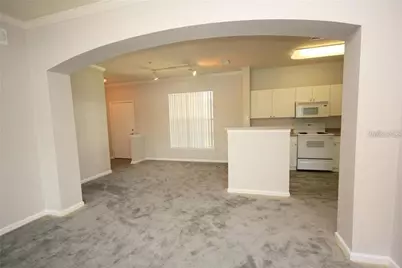 9401 Crescent Loop Circle #103, Tampa, FL 33619 - Photo 4