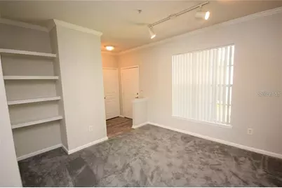 9401 Crescent Loop Circle #103, Tampa, FL 33619 - Photo 2