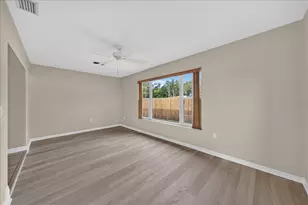 1330 Wildwood Ct, Dunedin, FL 34698 - Photo 20