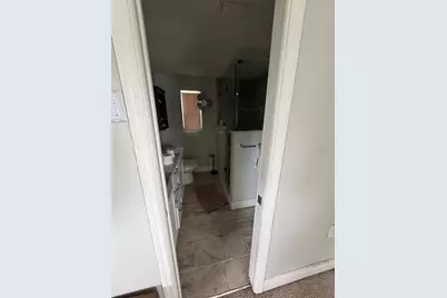 10325 N Armenia Avenue, Tampa, FL 33612 - Photo 16
