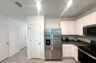 4463 Rachel Fls Dr, Tampa, FL 33610 - Photo 6