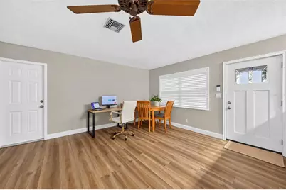 9398 Sun Isle Drive NE, Saint Petersburg, FL 33702 - Photo 18